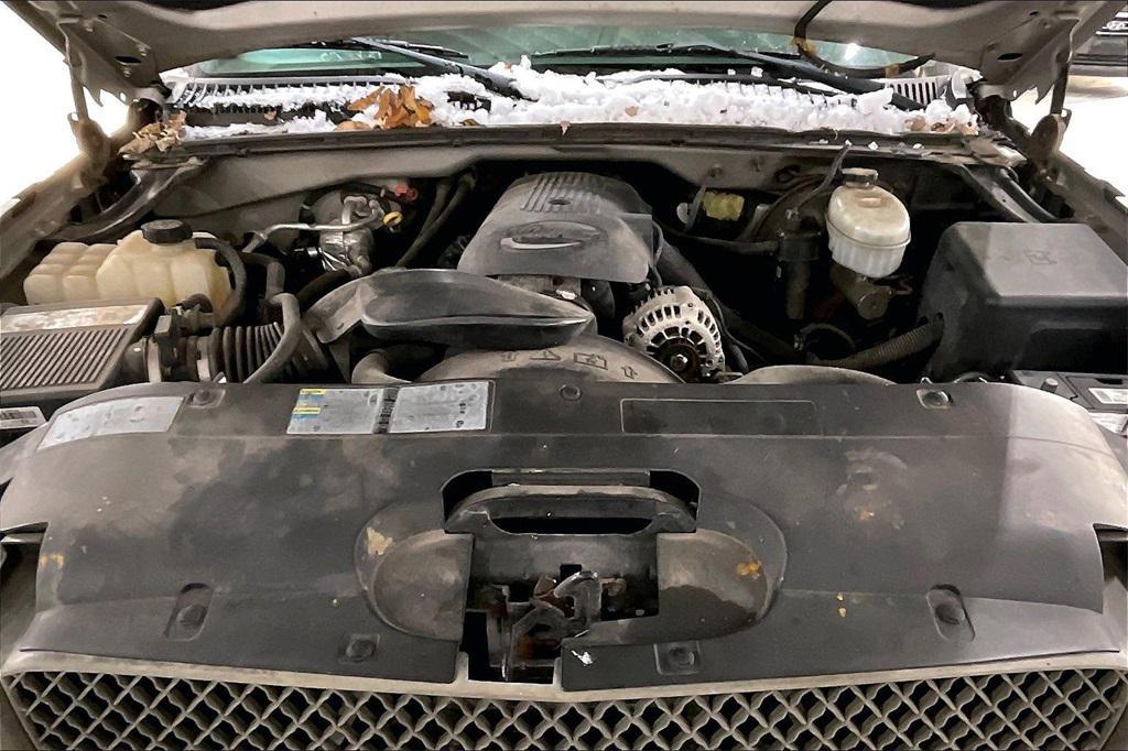 used 2004 Chevrolet Silverado 1500 car, priced at $5,422