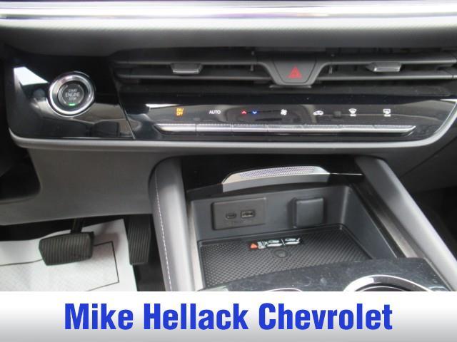 used 2025 Buick Envision car, priced at $29,450