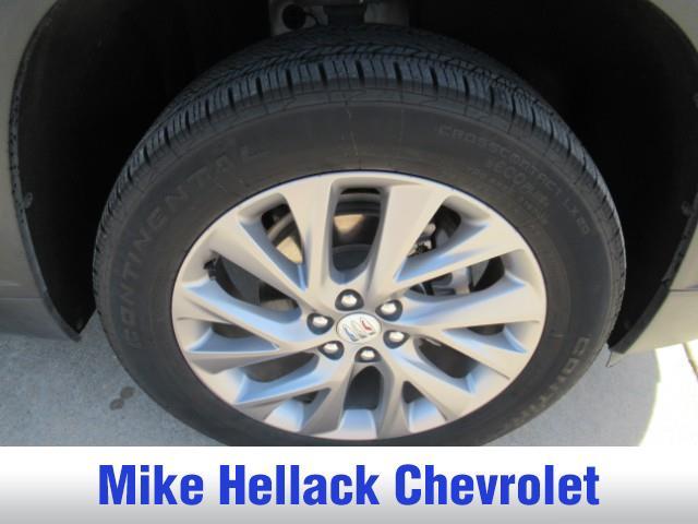 used 2025 Buick Enclave car, priced at $36,900