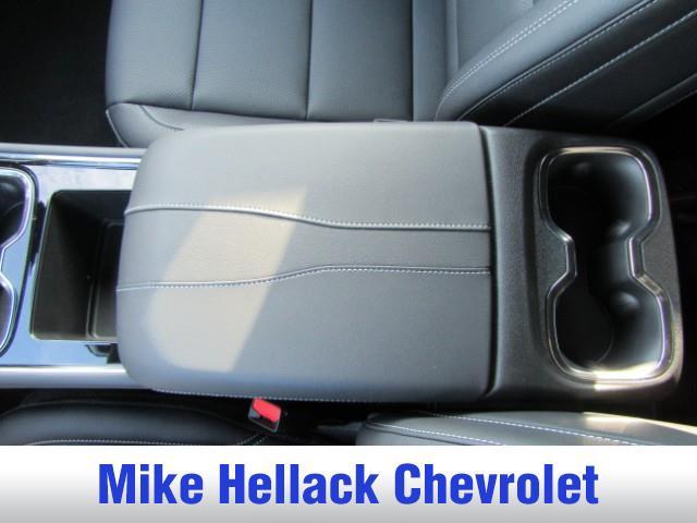 new 2026 Chevrolet Traverse car, priced at $46,020