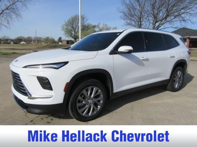 used 2025 Buick Enclave car, priced at $35,900
