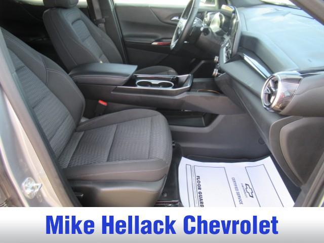 used 2025 Chevrolet Equinox car, priced at $26,450