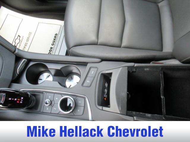 used 2025 Cadillac XT5 car, priced at $43,850