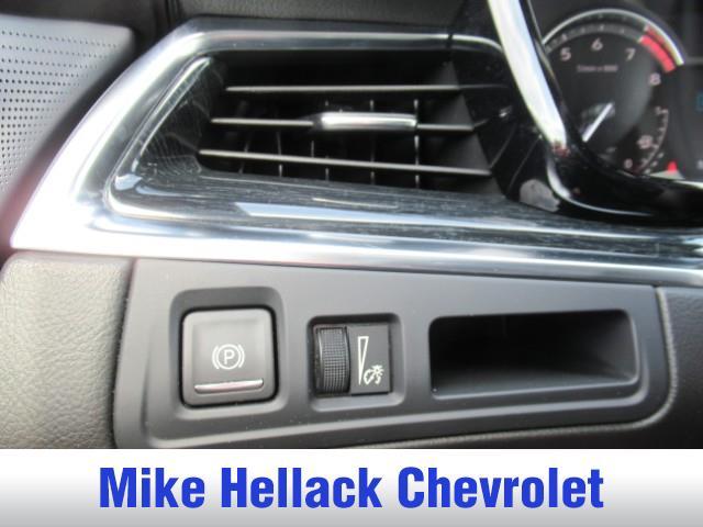 used 2025 Cadillac XT5 car, priced at $43,850