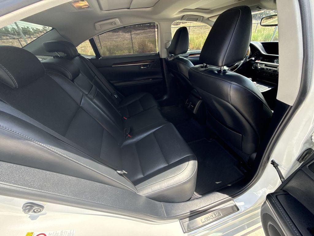 used 2015 Lexus ES 350 car, priced at $15,611