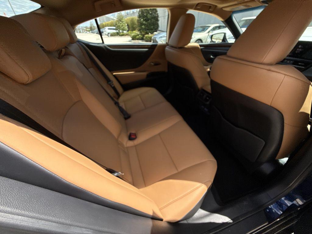used 2025 Lexus ES 350 car, priced at $47,764