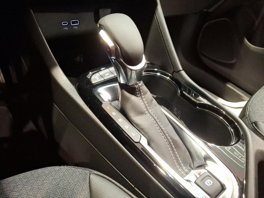 new 2025 Buick Encore GX car, priced at $28,230