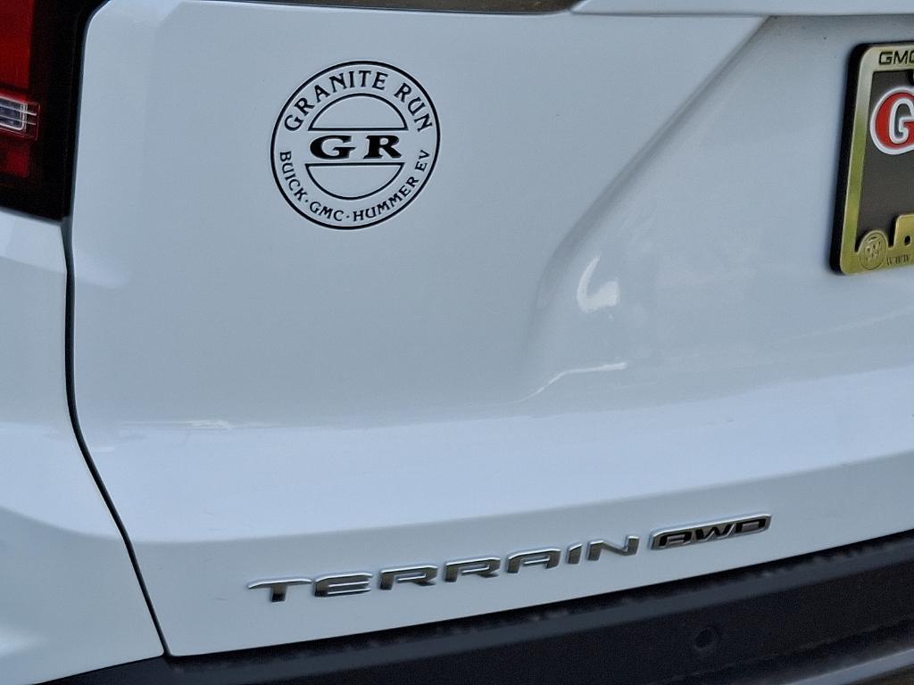new 2026 GMC Terrain car, priced at $38,040