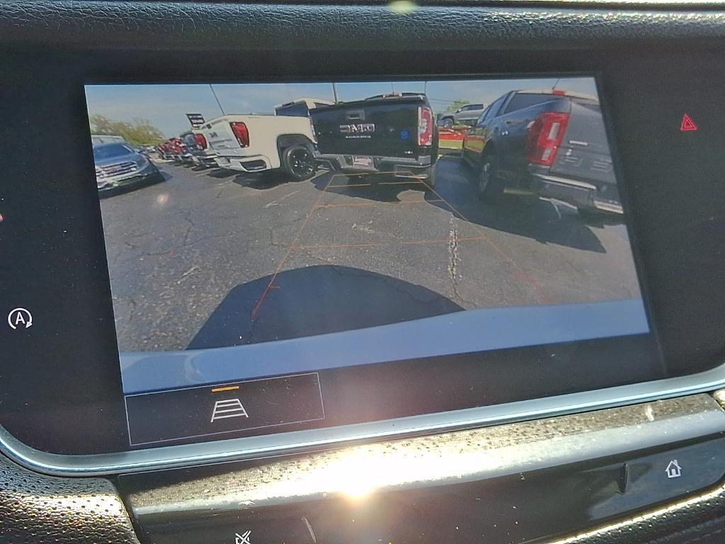 used 2022 Cadillac XT5 car, priced at $37,995