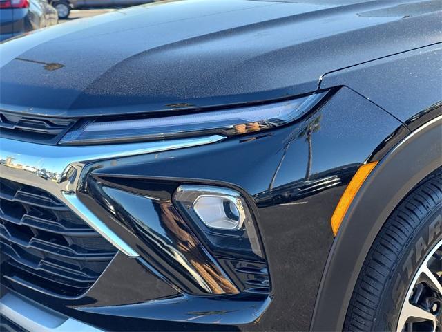 used 2025 Chevrolet TrailBlazer car, priced at $21,995