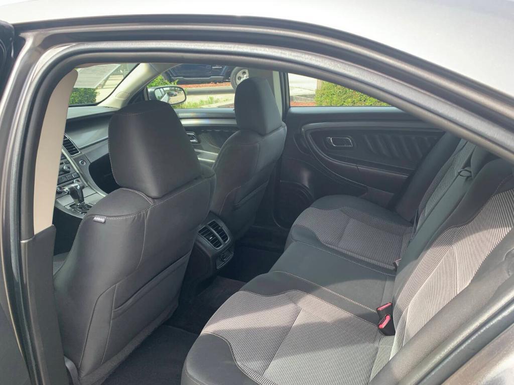 used 2011 Ford Taurus car
