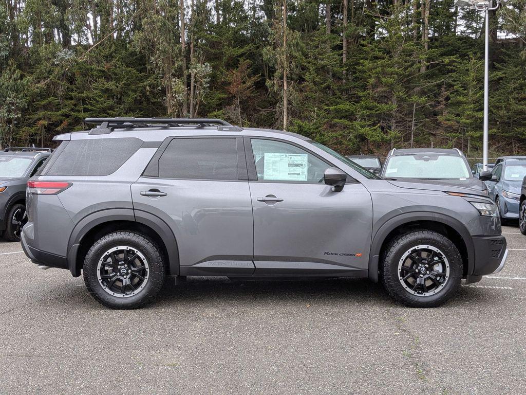 new 2025 Nissan Pathfinder car, priced at $38,870