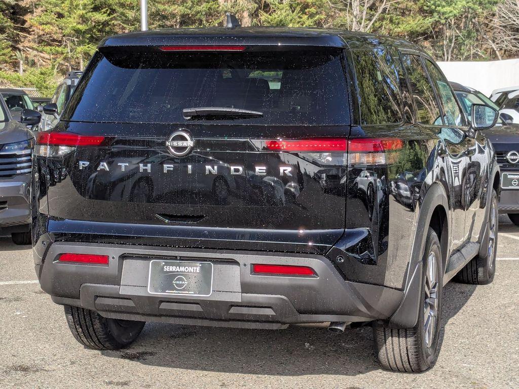 new 2025 Nissan Pathfinder car, priced at $30,975
