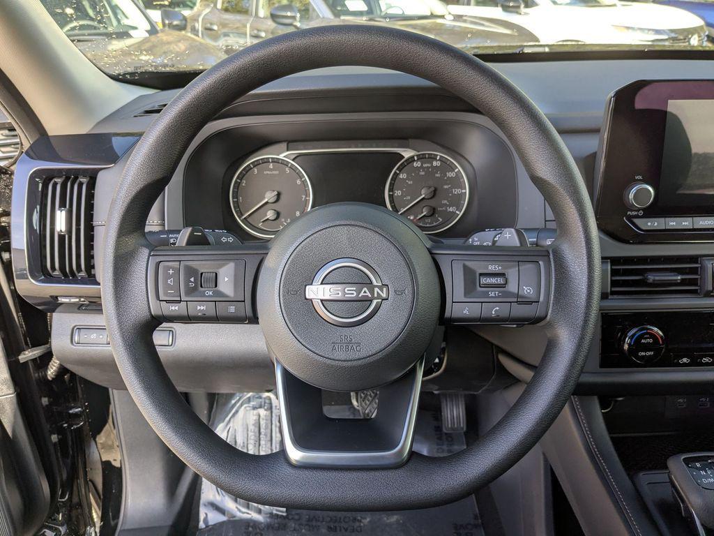 new 2025 Nissan Pathfinder car, priced at $30,975