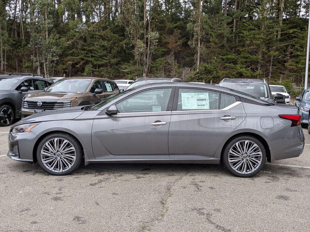 new 2025 Nissan Altima car, priced at $34,085