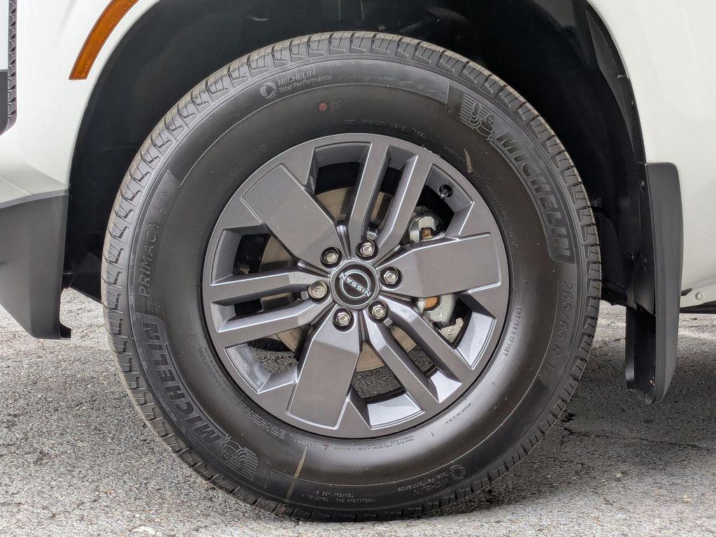 new 2025 Nissan Frontier car, priced at $34,425