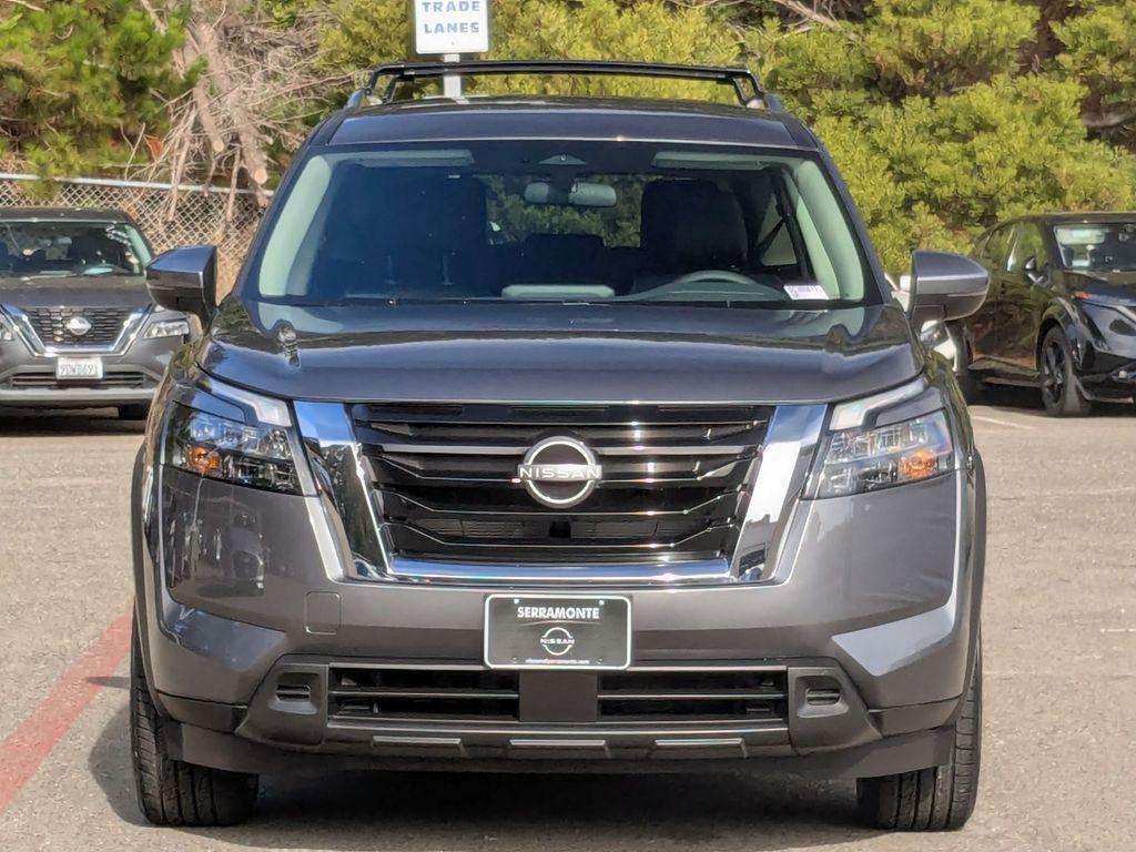 new 2025 Nissan Pathfinder car, priced at $34,772