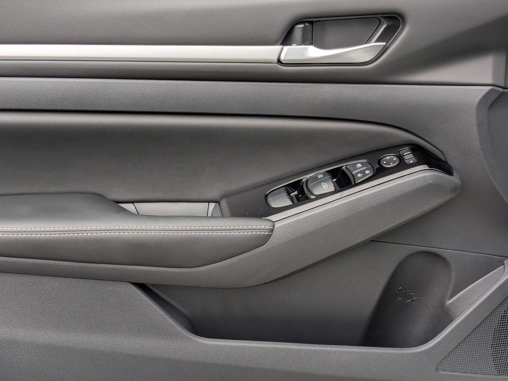 new 2025 Nissan Altima car, priced at $34,535