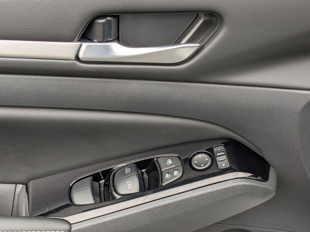 new 2025 Nissan Altima car, priced at $34,535