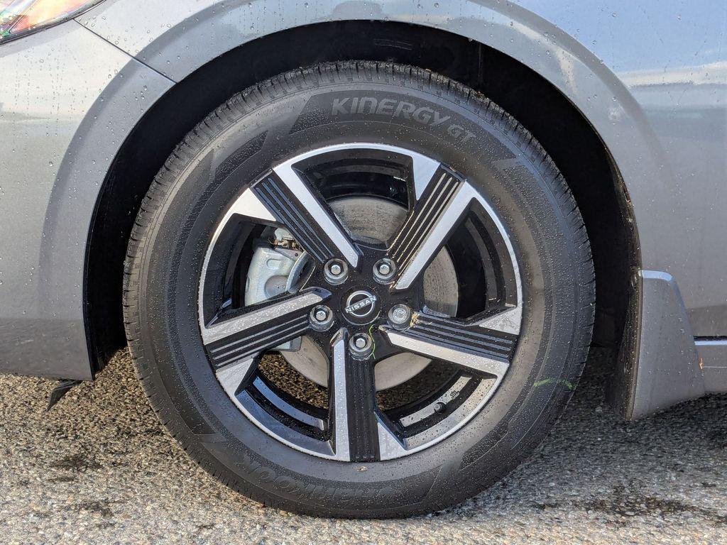 new 2025 Nissan Sentra car, priced at $22,230