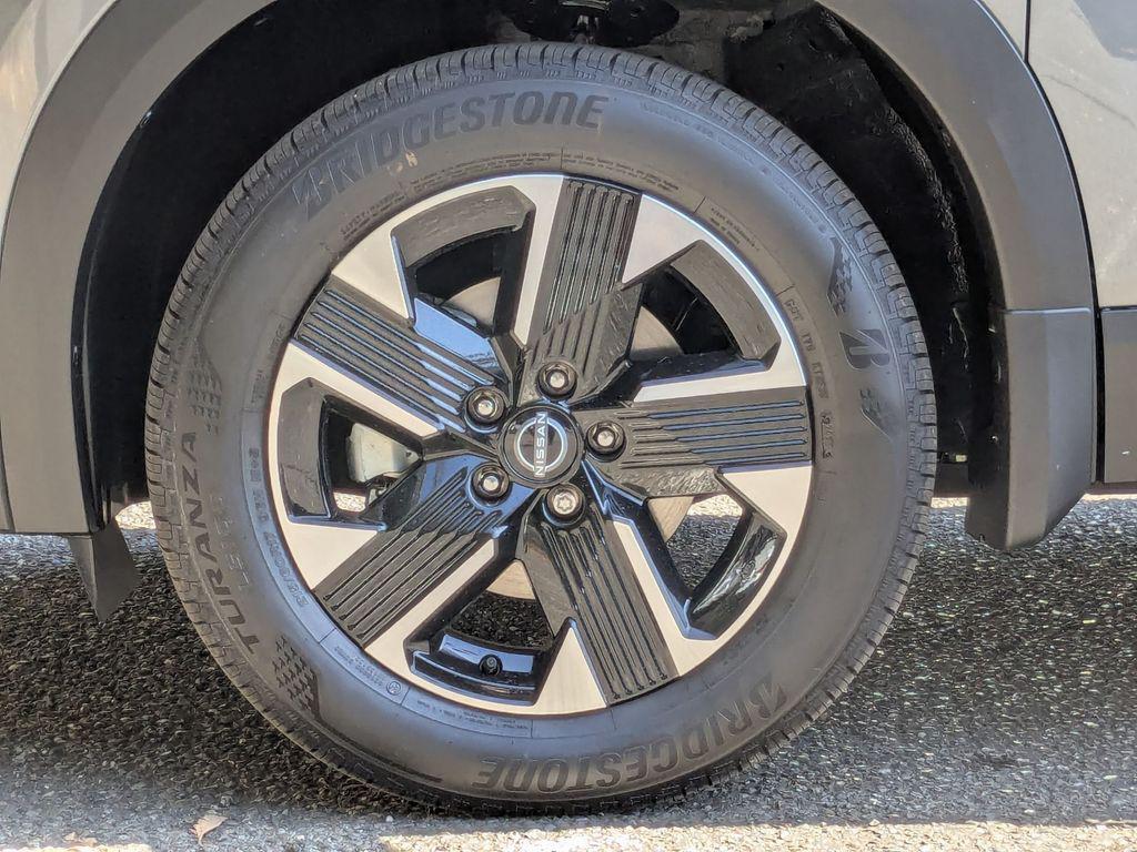 new 2025 Nissan Kicks car, priced at $25,955