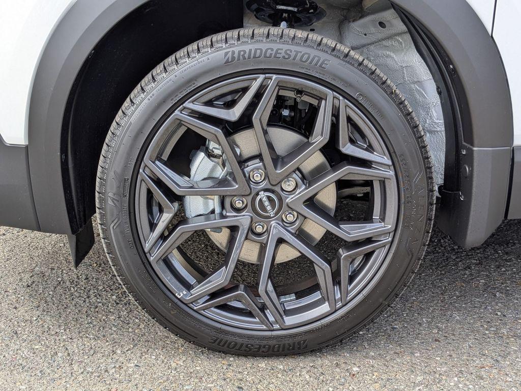 new 2026 Nissan Kicks car, priced at $29,985