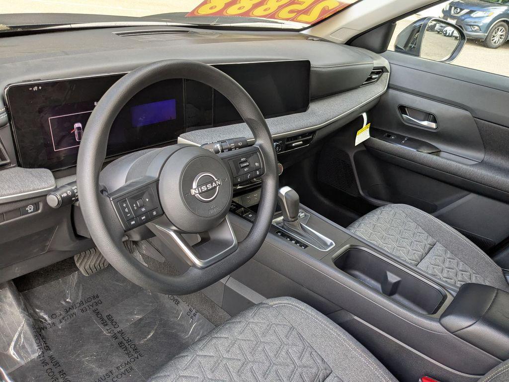 new 2025 Nissan Kicks car, priced at $23,347