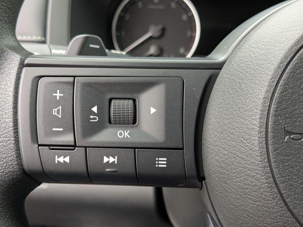 new 2025 Nissan Pathfinder car, priced at $30,975