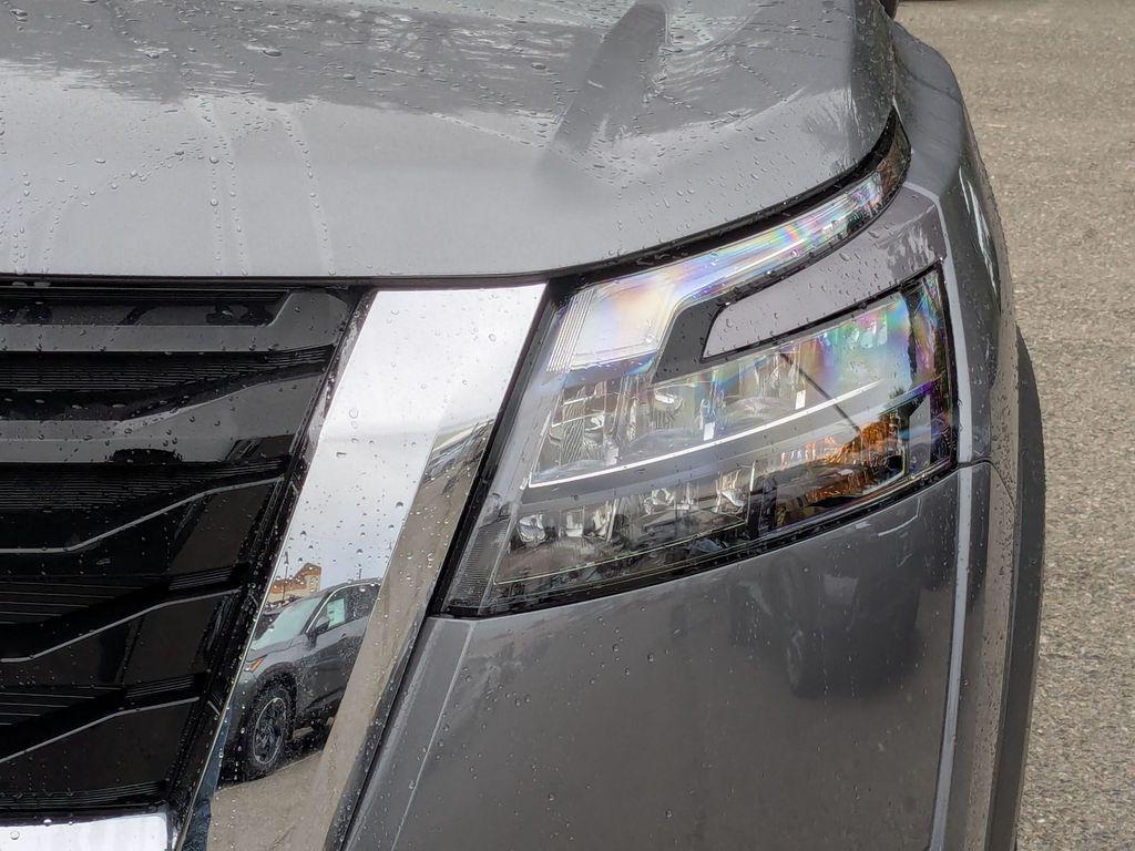 new 2025 Nissan Pathfinder car, priced at $30,975