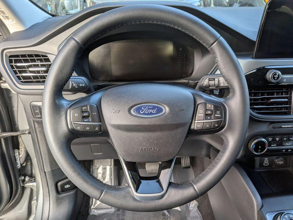 used 2024 Ford Escape car, priced at $18,900