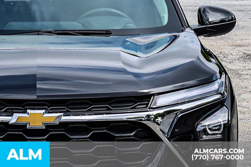 used 2025 Chevrolet Trax car, priced at $21,164