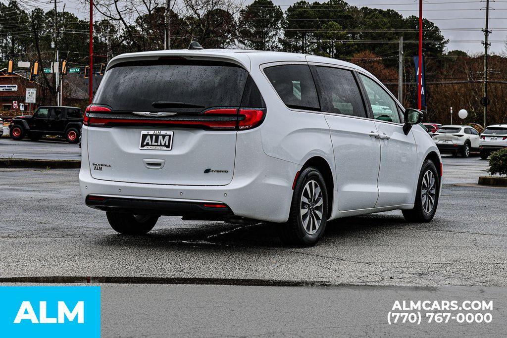 used 2024 Chrysler Pacifica Hybrid car, priced at $25,320