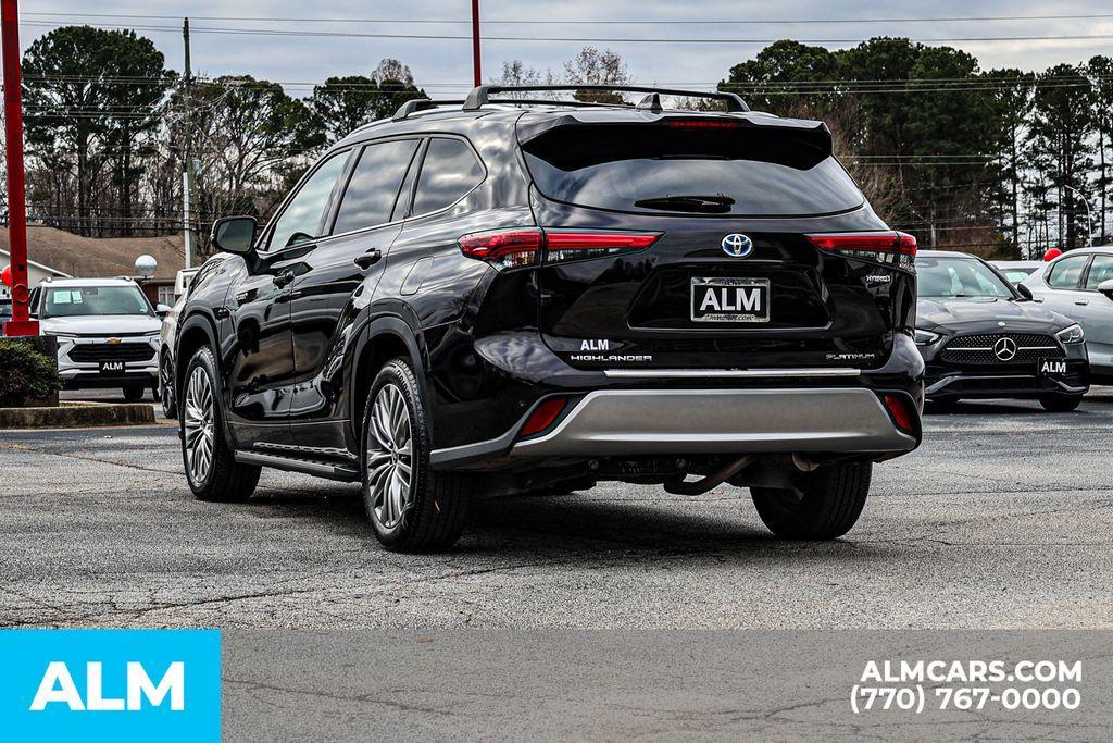 used 2021 Toyota Highlander Hybrid car, priced at $38,420