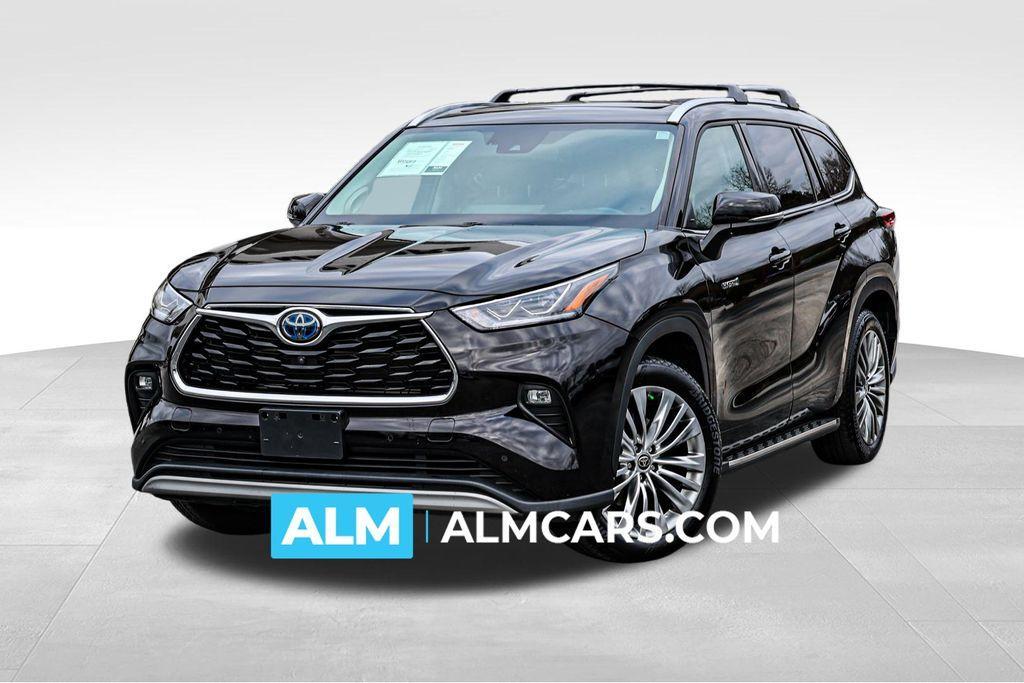 used 2021 Toyota Highlander Hybrid car, priced at $38,920