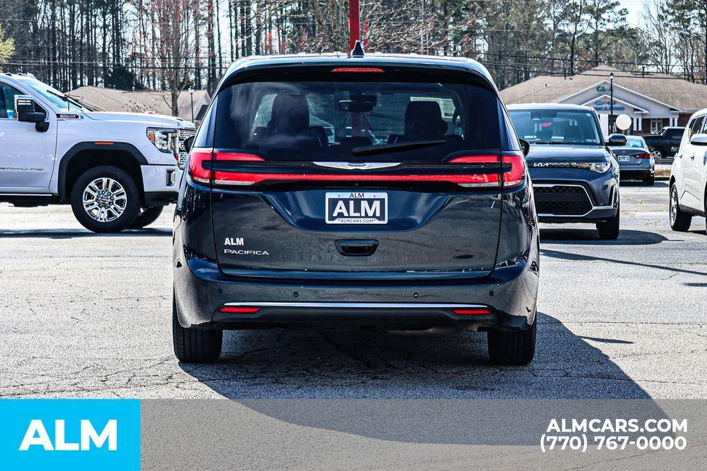 used 2024 Chrysler Pacifica car, priced at $25,320