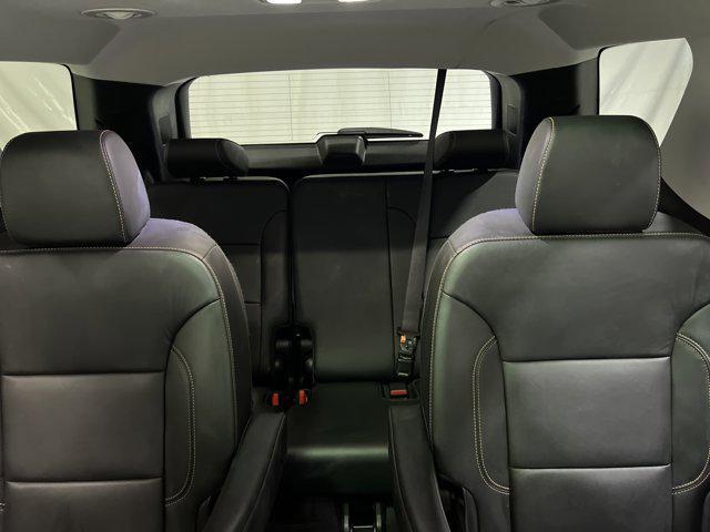 used 2019 Chevrolet Traverse car, priced at $24,487