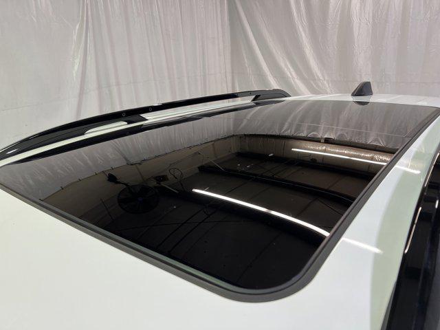 used 2023 Chevrolet Equinox car, priced at $24,988