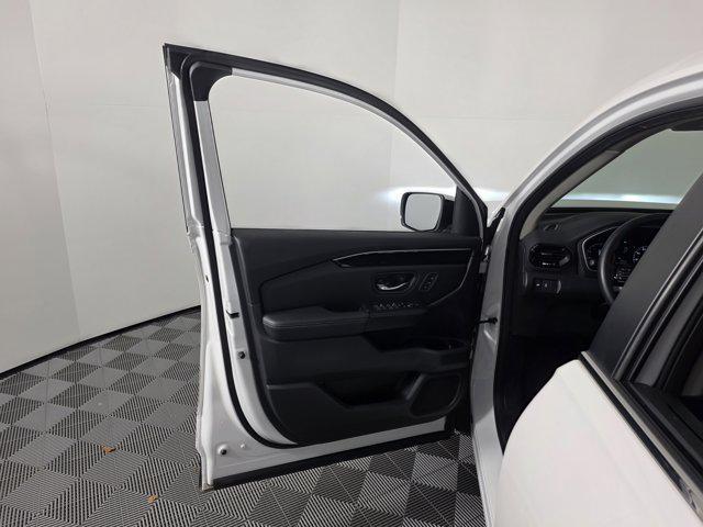 used 2023 Honda Pilot car, priced at $36,297