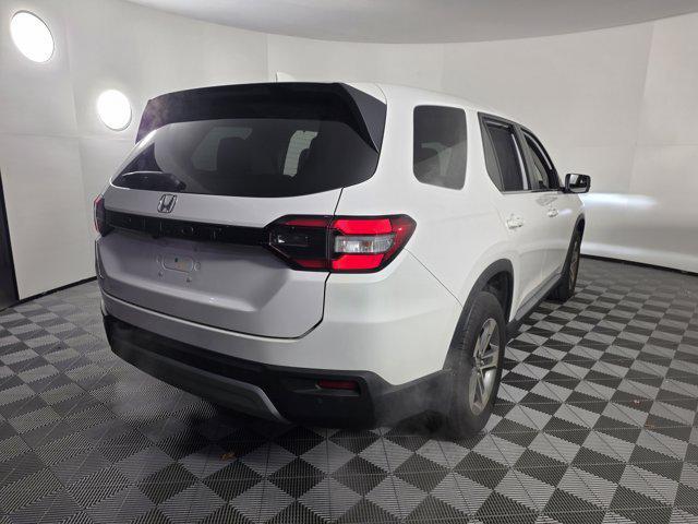 used 2023 Honda Pilot car, priced at $36,297