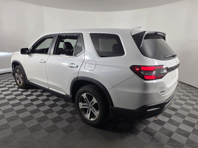 used 2023 Honda Pilot car, priced at $36,297