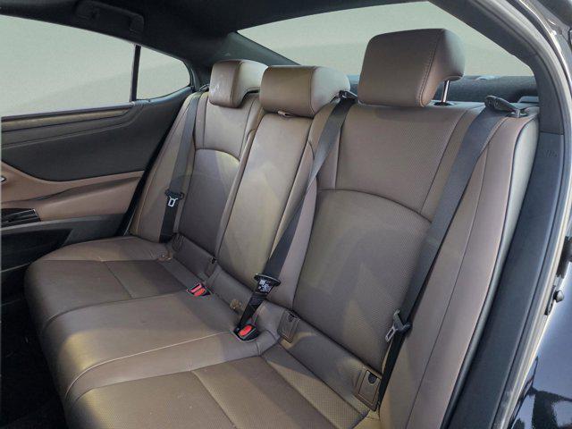 used 2024 Lexus ES 350 car, priced at $40,474