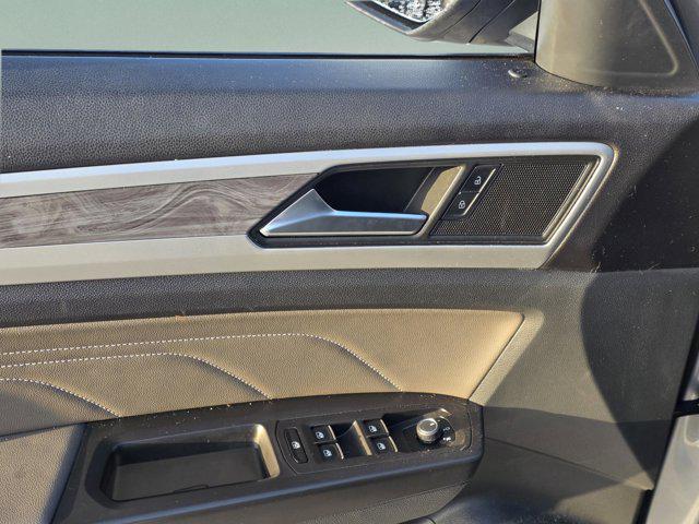 used 2022 Volkswagen Atlas Cross Sport car, priced at $22,887