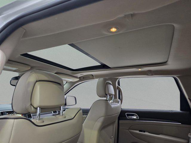 used 2018 Jeep Grand Cherokee car, priced at $20,689