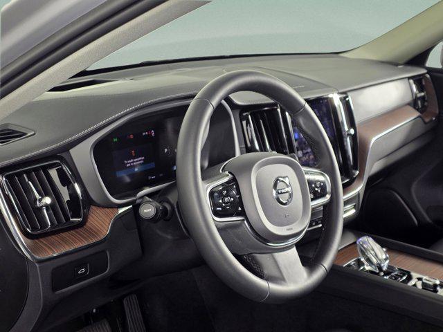 used 2023 Volvo XC60 car, priced at $35,890