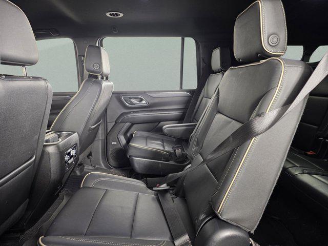 used 2022 GMC Yukon XL car, priced at $42,799