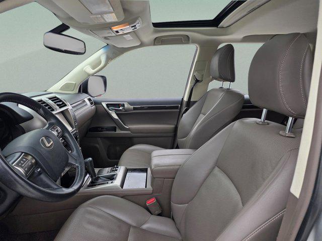 used 2018 Lexus GX 460 car, priced at $27,499