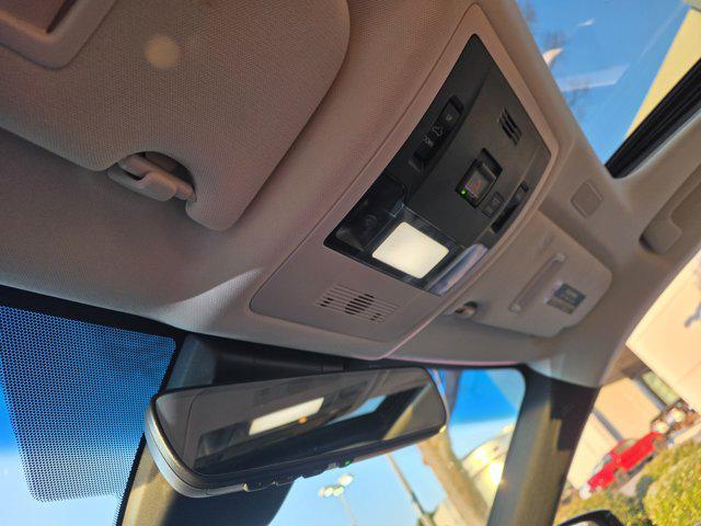 used 2021 Lexus ES 300h car, priced at $31,956