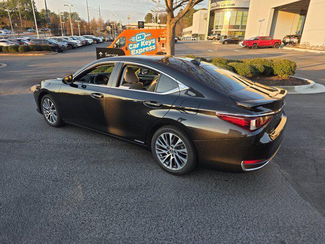 used 2021 Lexus ES 300h car, priced at $31,956