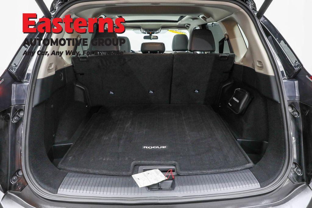 used 2021 Nissan Rogue car, priced at $21,275