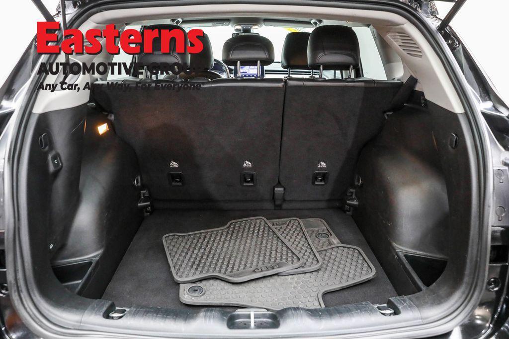 used 2022 Jeep Compass car, priced at $20,750